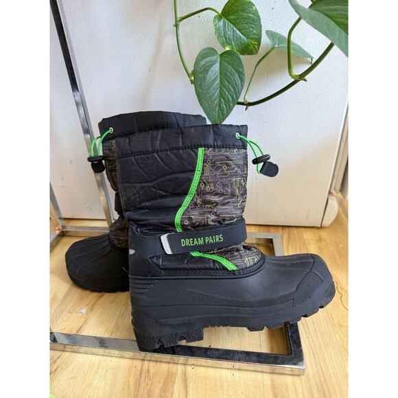 Dream Pairs Kids Winter Snow Boots Size 5 - Picture 1 of 8